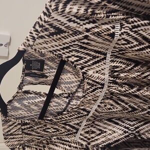 New Direction blouse Nwot Ptp 20"